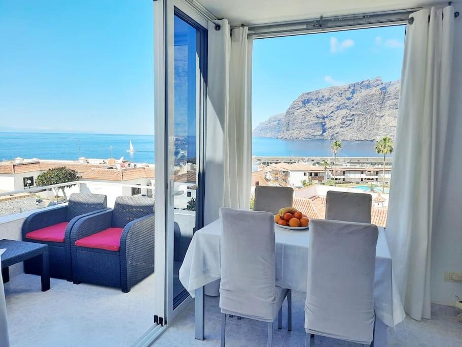 Amazing View Los Gigantes & La Gomera Apartment Acantilado de los Gigantes Exterior foto